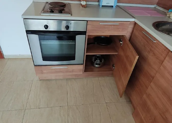 Debbies 2 Bed With Pool And Garden Views Apartamento Sunny Beach