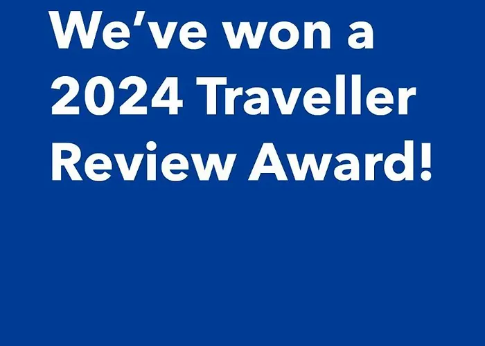 Apartamento Debbies 2 Bed With Pool And Garden Views