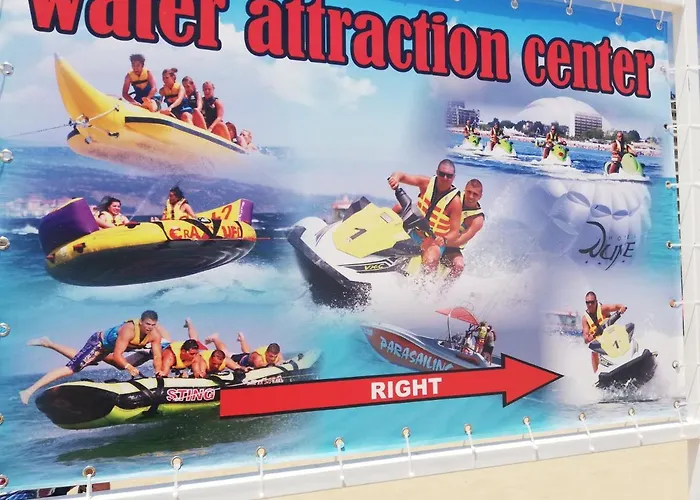 Debbies 2 Bed With Pool And Garden Views Apartment